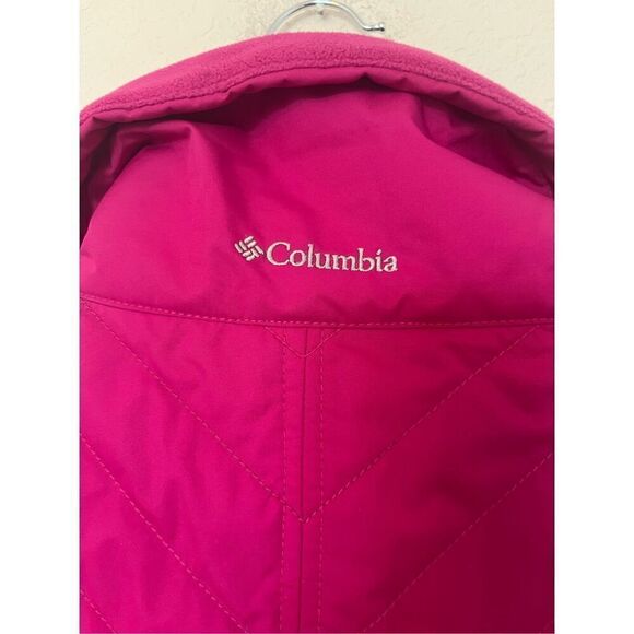 Women’s Columbia Quilted Vest - Picture 6 of 6